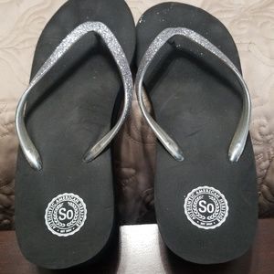Authentic American Heritage platform flip flops